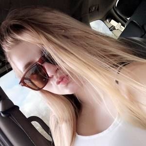 Meet your Posher, Allie